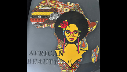 African Beauty Graphic Tee