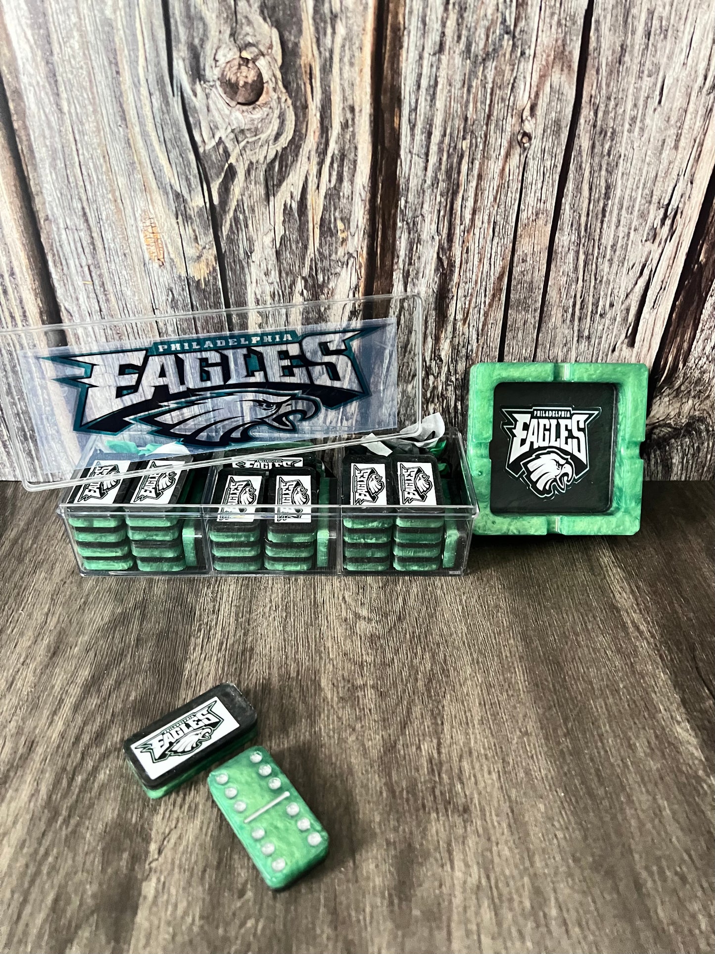 Eagles Tumbler and Domino Gift Set